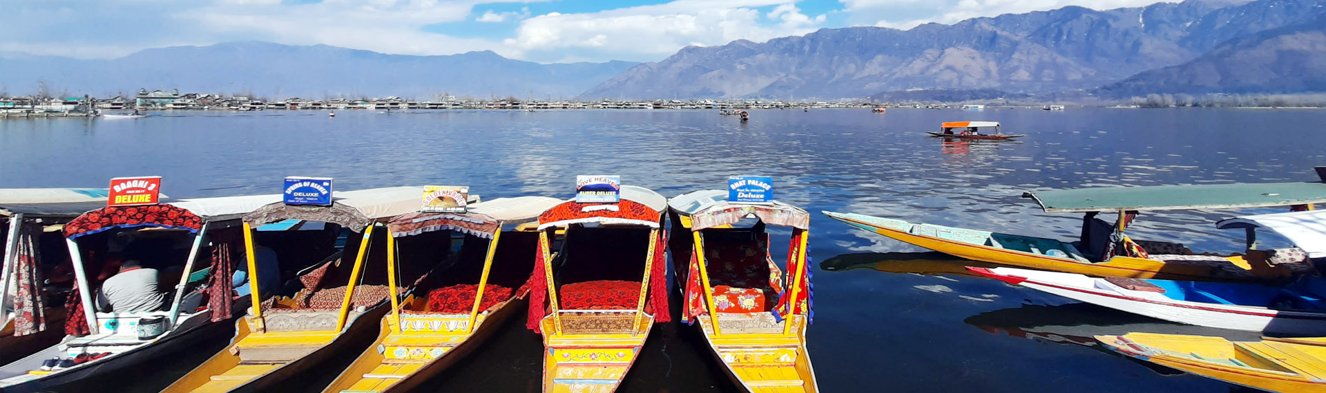 Dal Lake - Sikara Ride